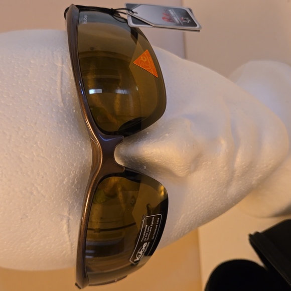 NWT Kube Zero-P Active Sports Sunglasses with Hard Case - Picture 2 of 12